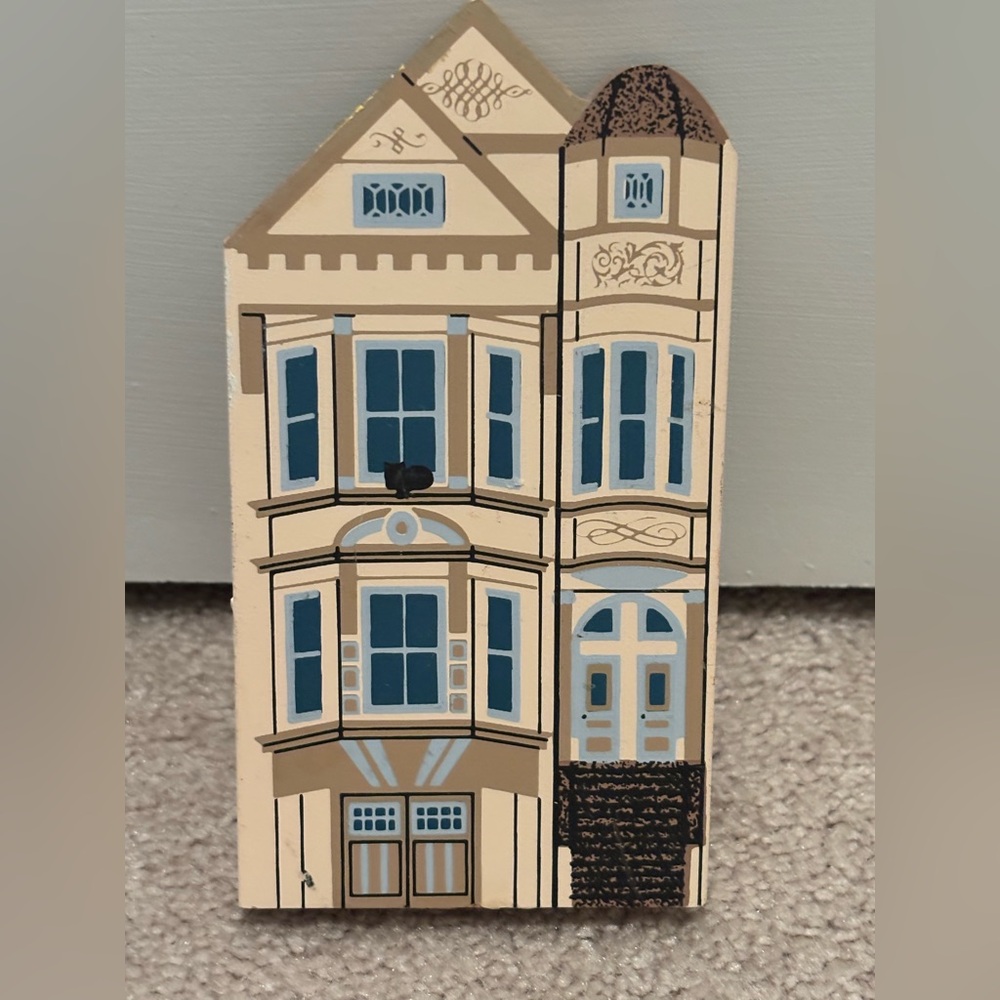 Vintage Cats Meow Lady Elizabeth House Painted Lady Series San Francisco